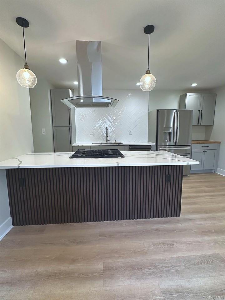 1440 Needham Ave #2ndFL - Photo 6 of 26