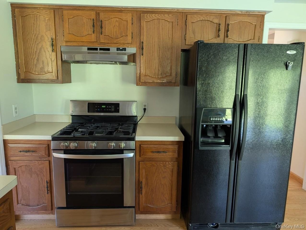 15 Crestview Dr - Photo 5 of 9