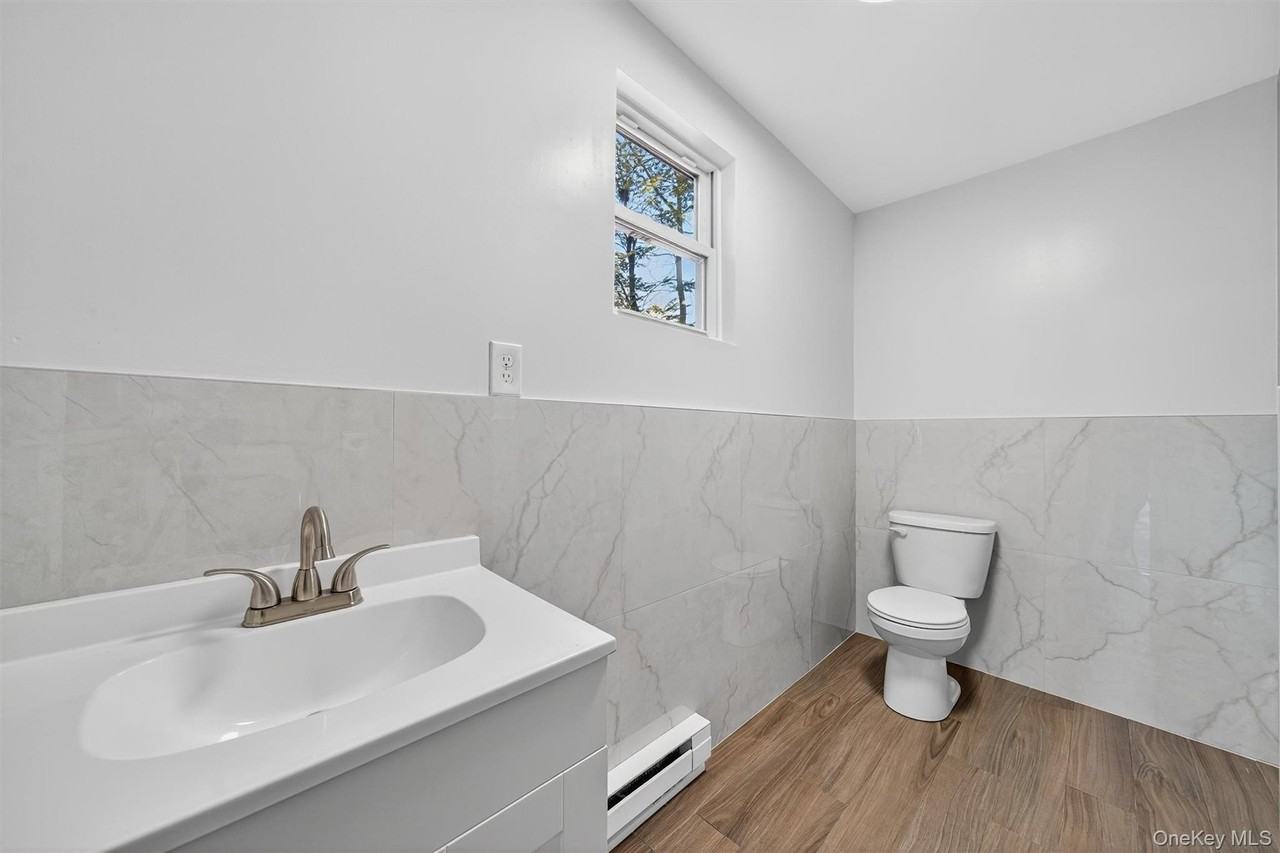 12 N Church St #202 - Photo 5 of 13