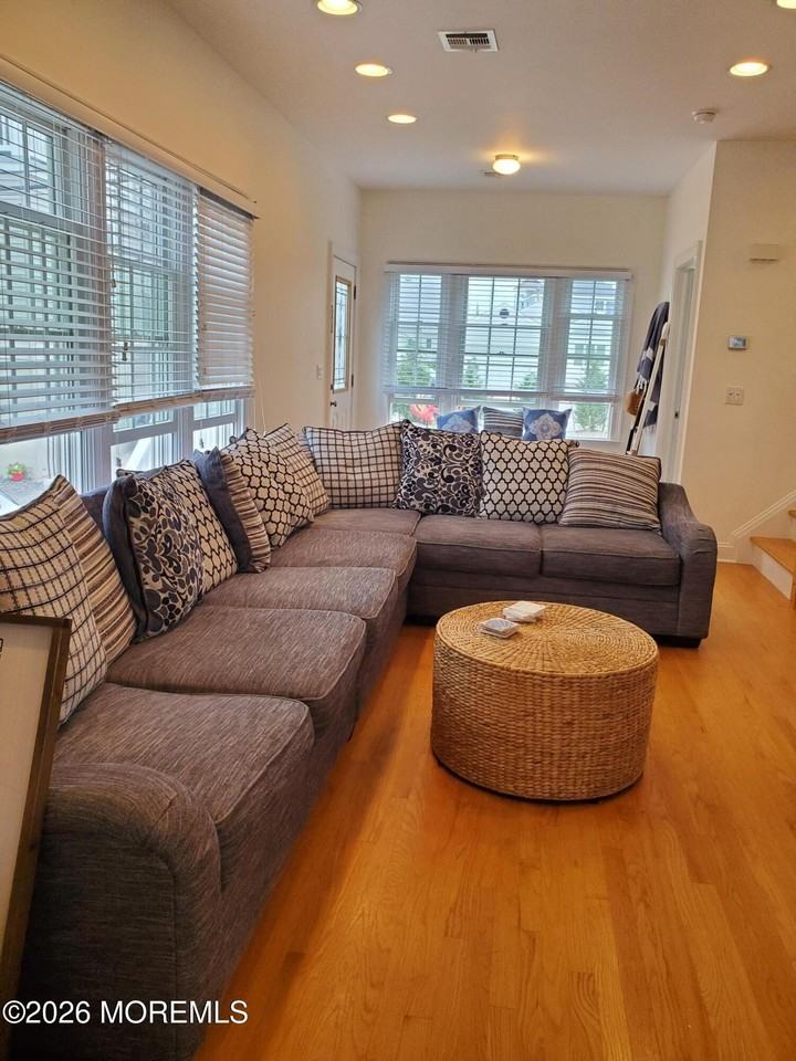 14 W Marion St #15 - Photo 6 of 18