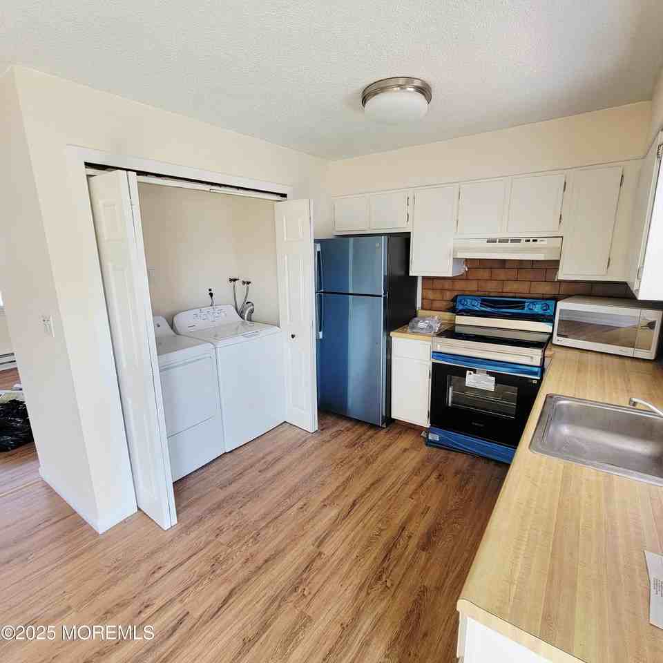 14 Primrose Ln #D - Photo 6 of 11