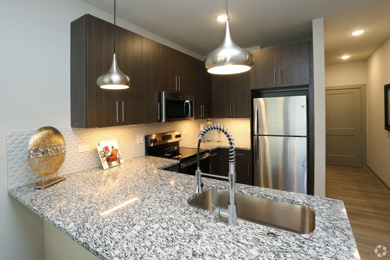 700 E Algonquin Rd #2104 - Photo 3 of 19