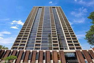 1636 N Wells St #1510 - Photo 1 of 1
