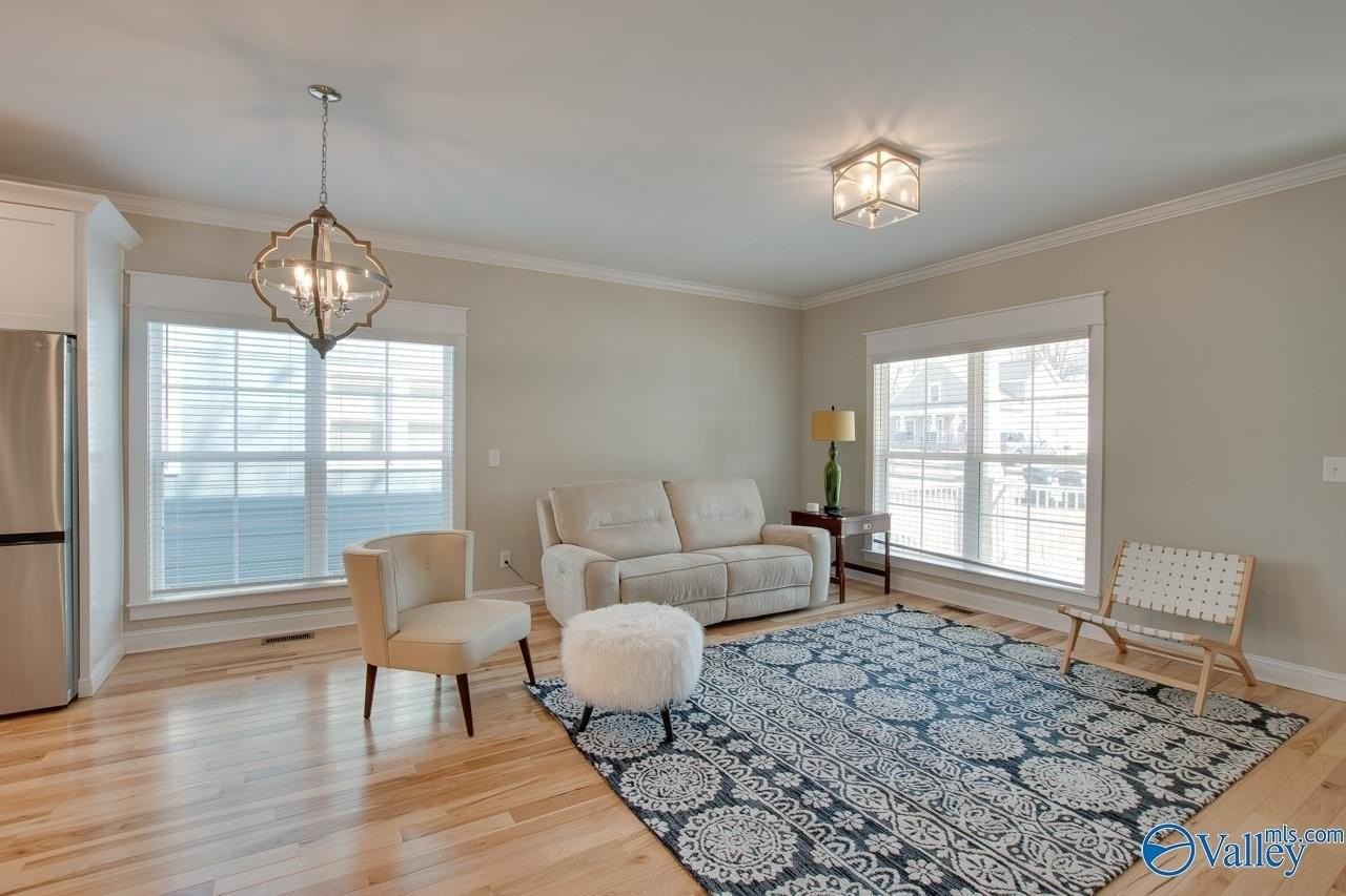 1405 Stevens Ave Ne - Photo 5 of 32