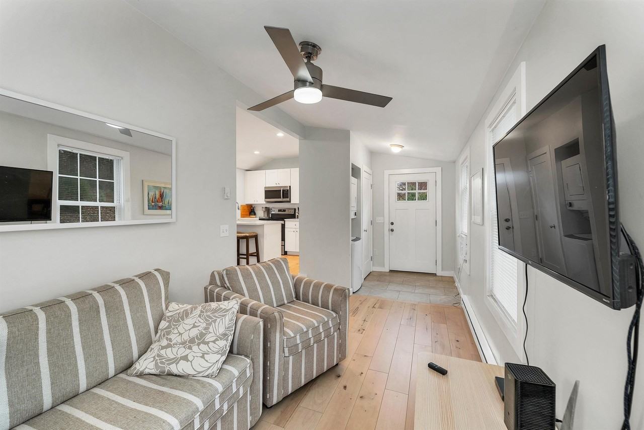 67 Varney Rd - Photo 6 of 23