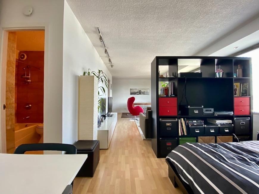 180 Park Row - Photo 4 of 10