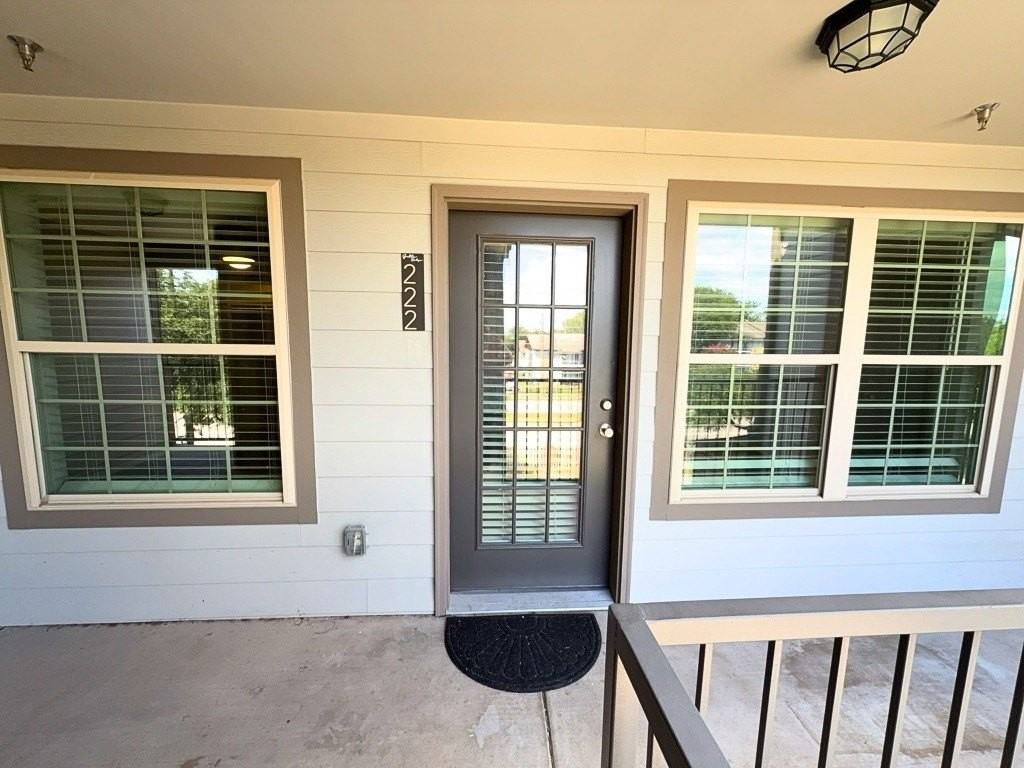 6108 Abrams Rd #222 - Photo 4 of 14