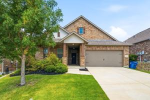 featured image of 716 Monarch Ln