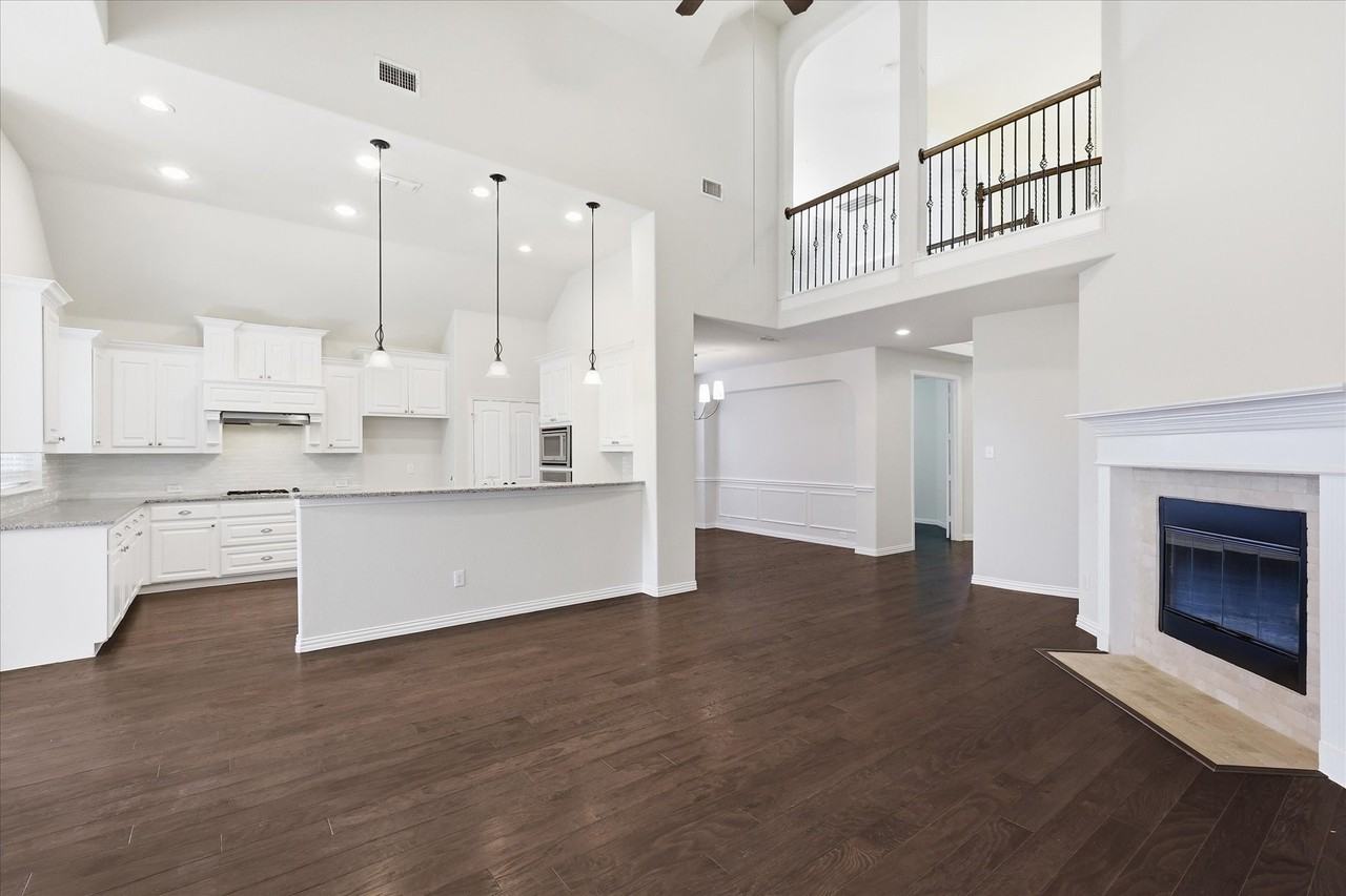 783 Philmont Rd - Photo 4 of 27