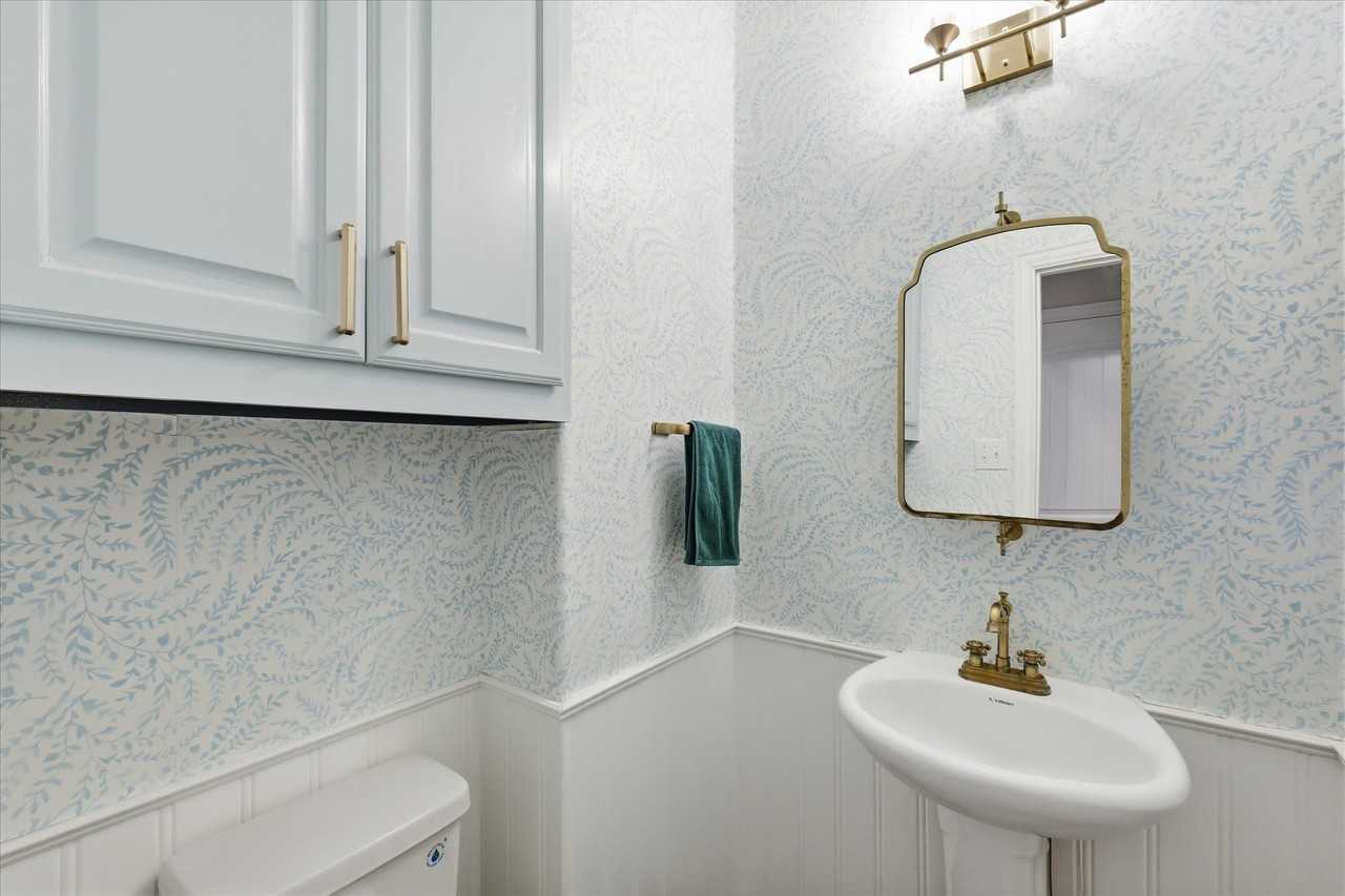 783 Philmont Rd - Photo 6 of 27