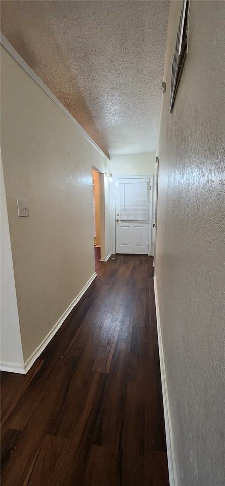 200 Seagull Ct - Photo 7 of 18