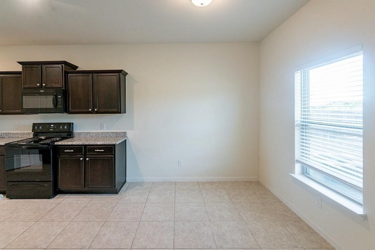 6116 Obsidian Creek Ct - Photo 3 of 21