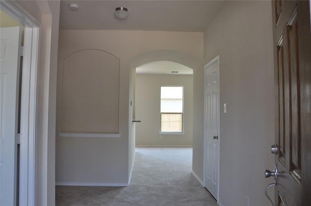 424 Cypress Hill Dr - Photo 2 of 16