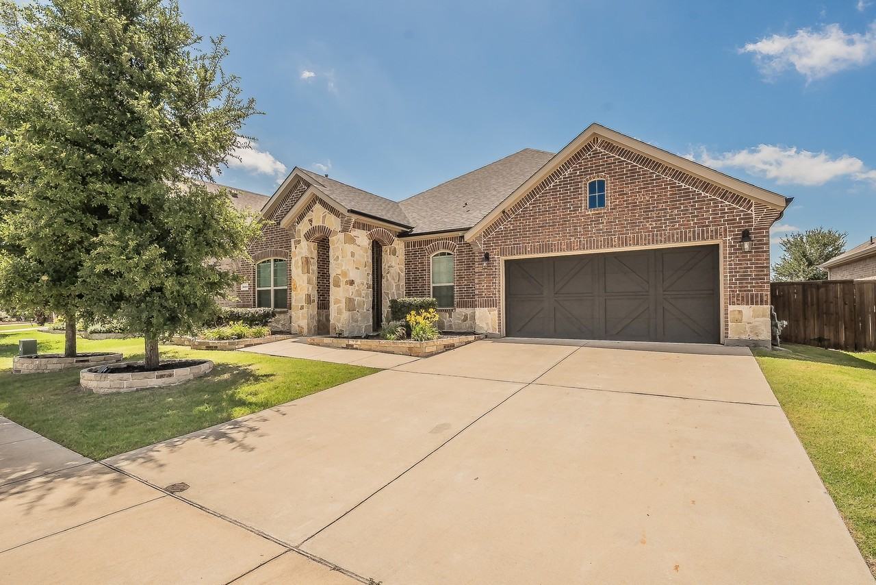 3424 Cimarron River Dr - Photo 4 of 40