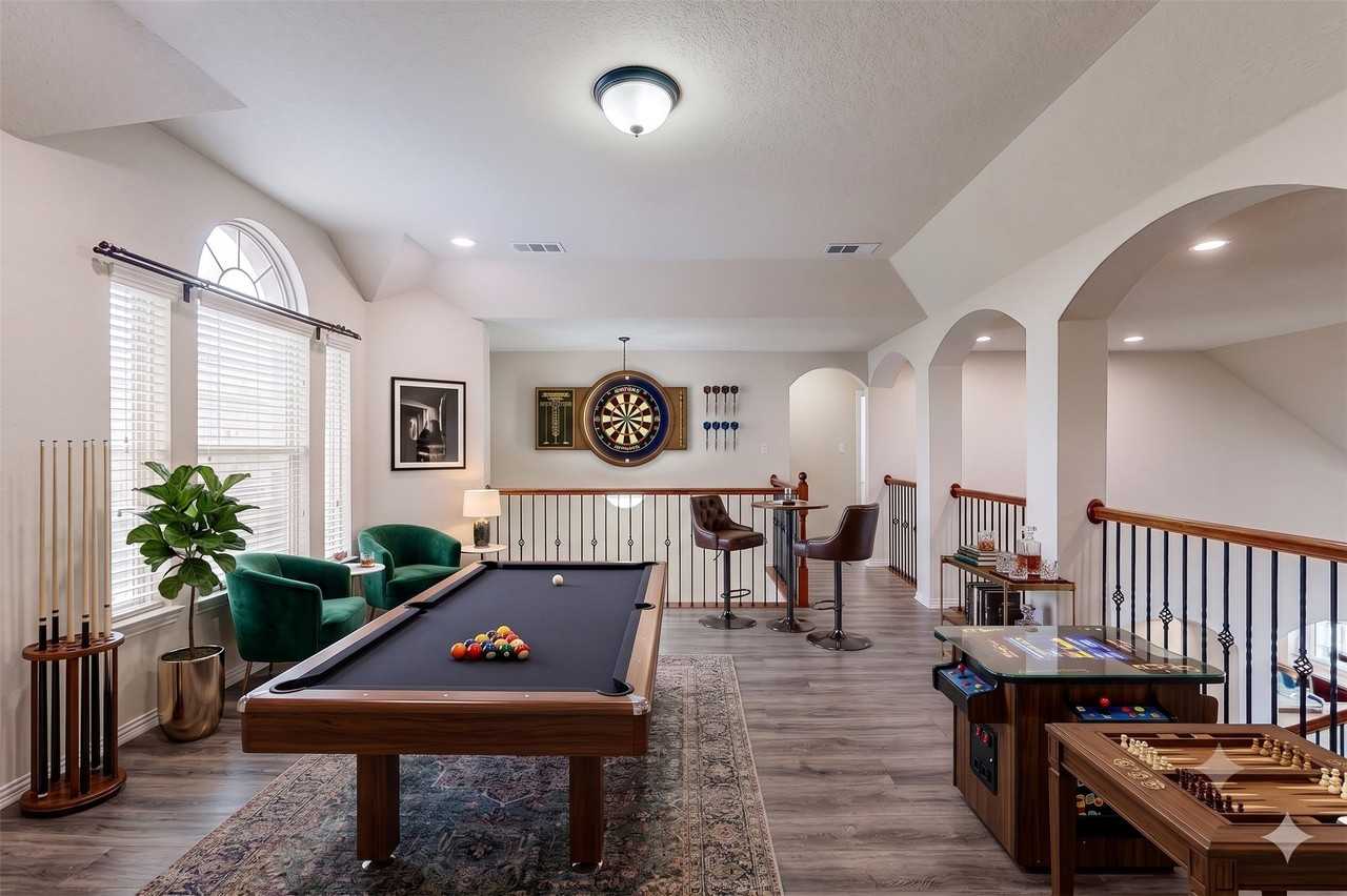 3563 Caruth Ln - Photo 7 of 40