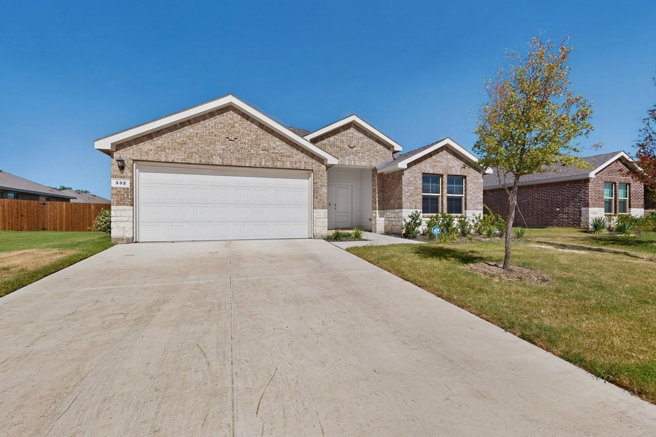 332 Pecos Dr - Photo 3 of 37