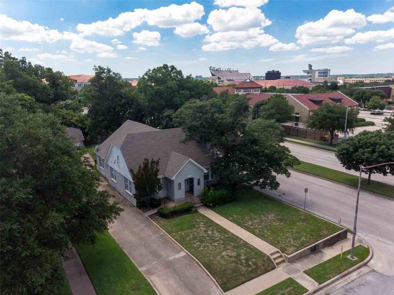 3100 Odessa Ave - Photo 2 of 40