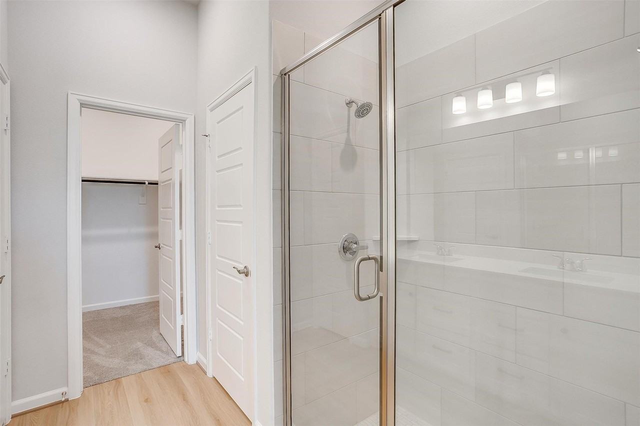 10418 Palmera Rd - Photo 7 of 20