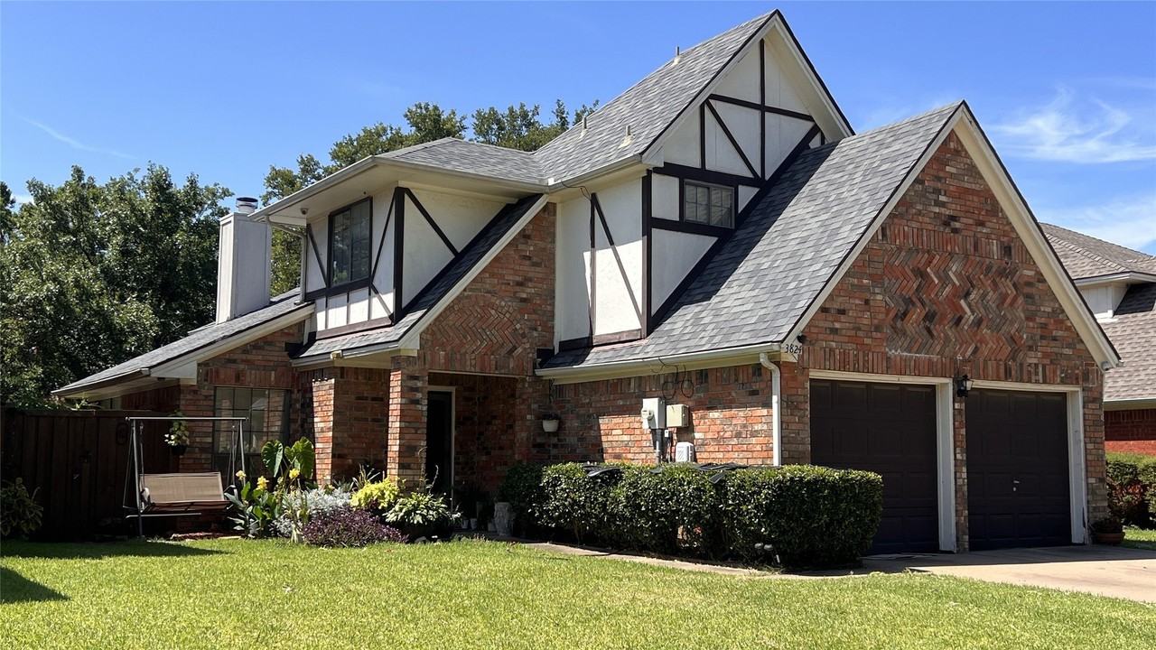 3824 Dalston Ln - Photo 2 of 12