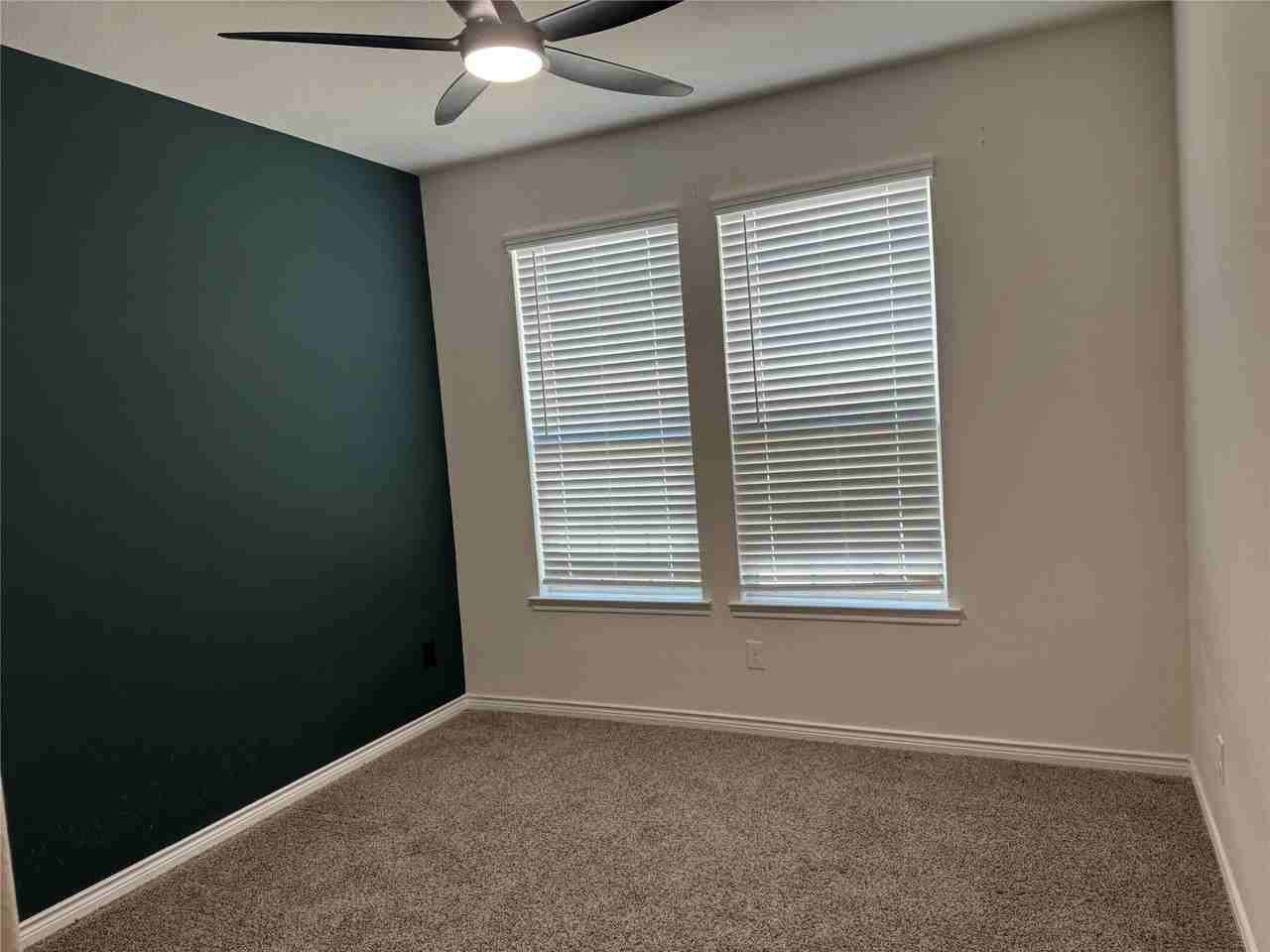 2918 Jasper Trl - Photo 7 of 39
