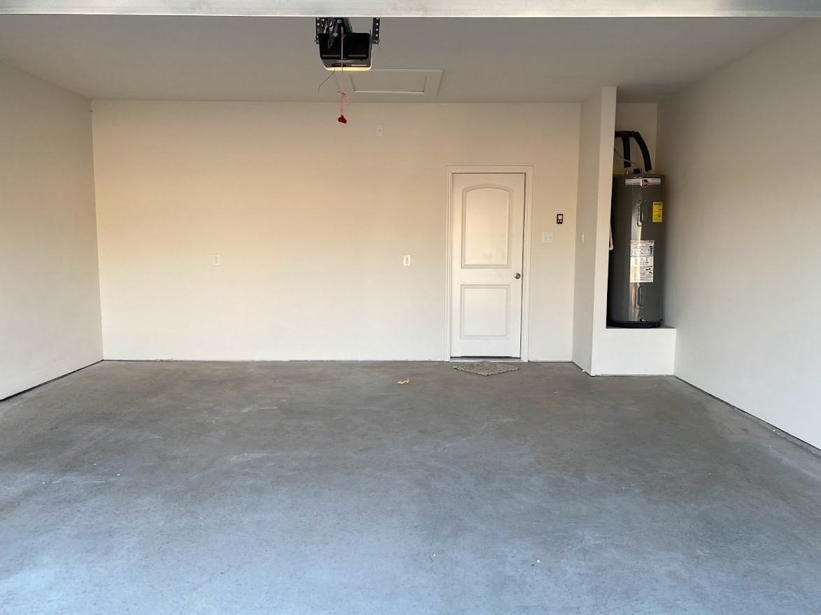 200 Lake Rdg - Photo 2 of 22