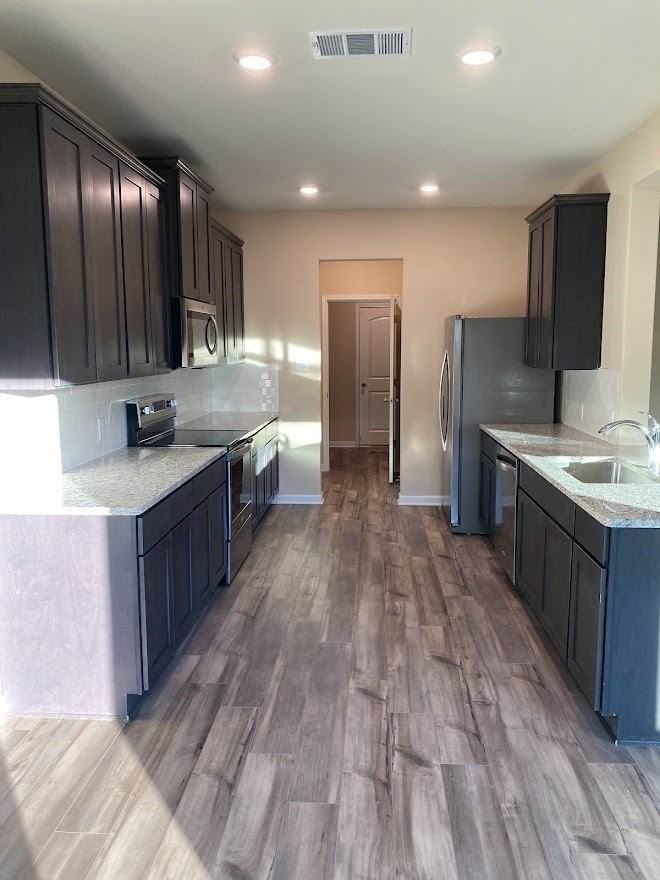 200 Lake Rdg - Photo 5 of 22