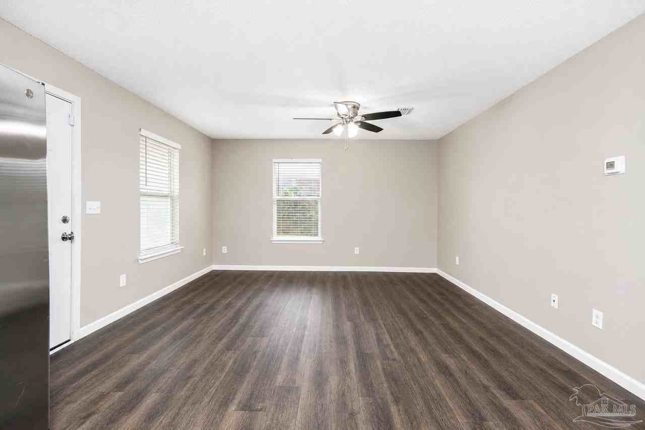 1612 Bradberry Pl - Photo 3 of 14