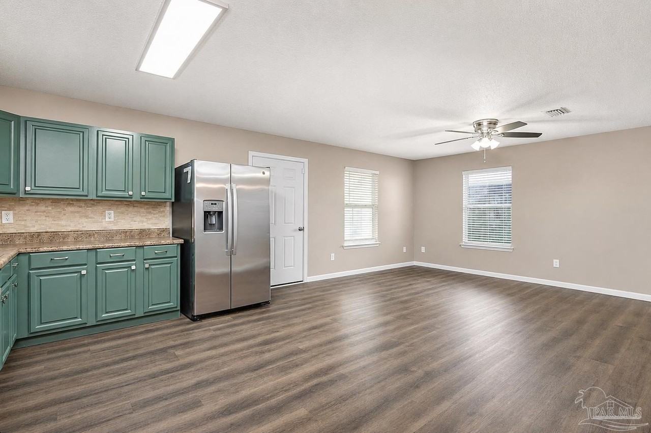 1612 Bradberry Pl - Photo 4 of 14