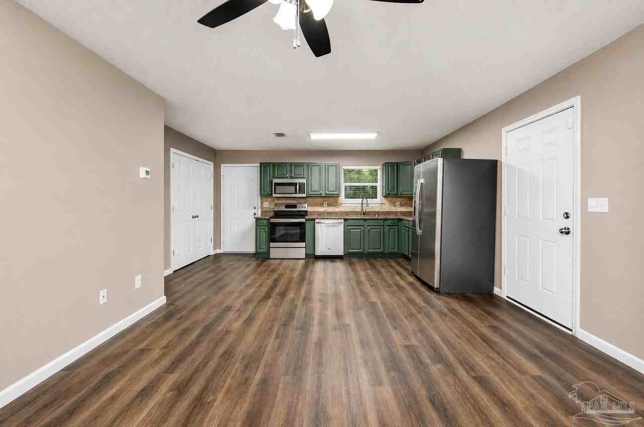 1612 Bradberry Pl - Photo 7 of 14