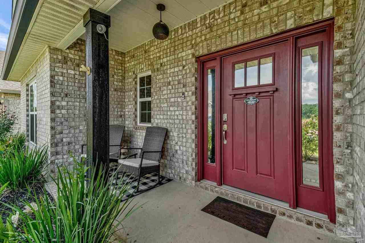 6076 Cherry Hill Cir - Photo 3 of 38