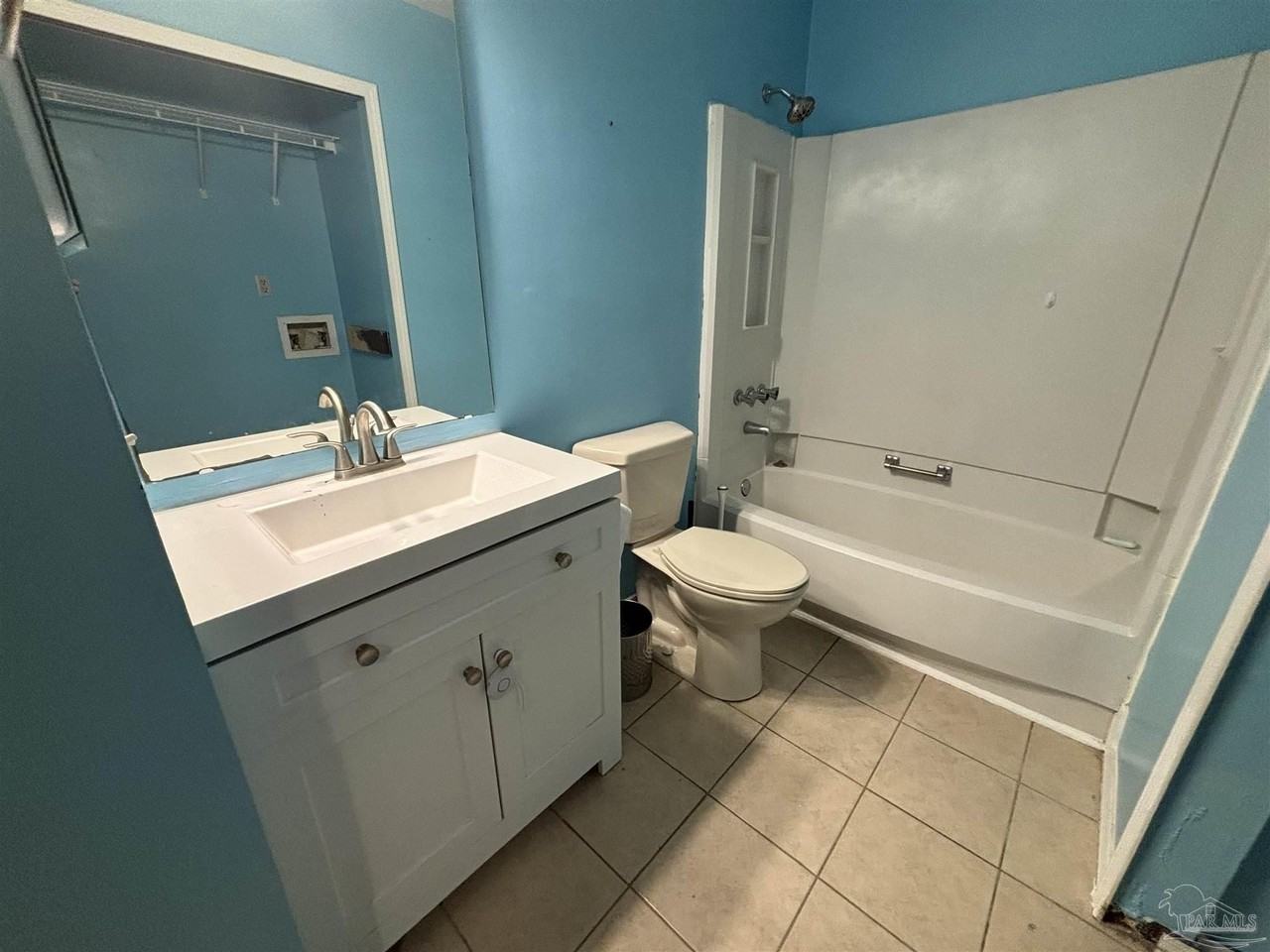7462 Northpointe Blvd - Photo 7 of 9