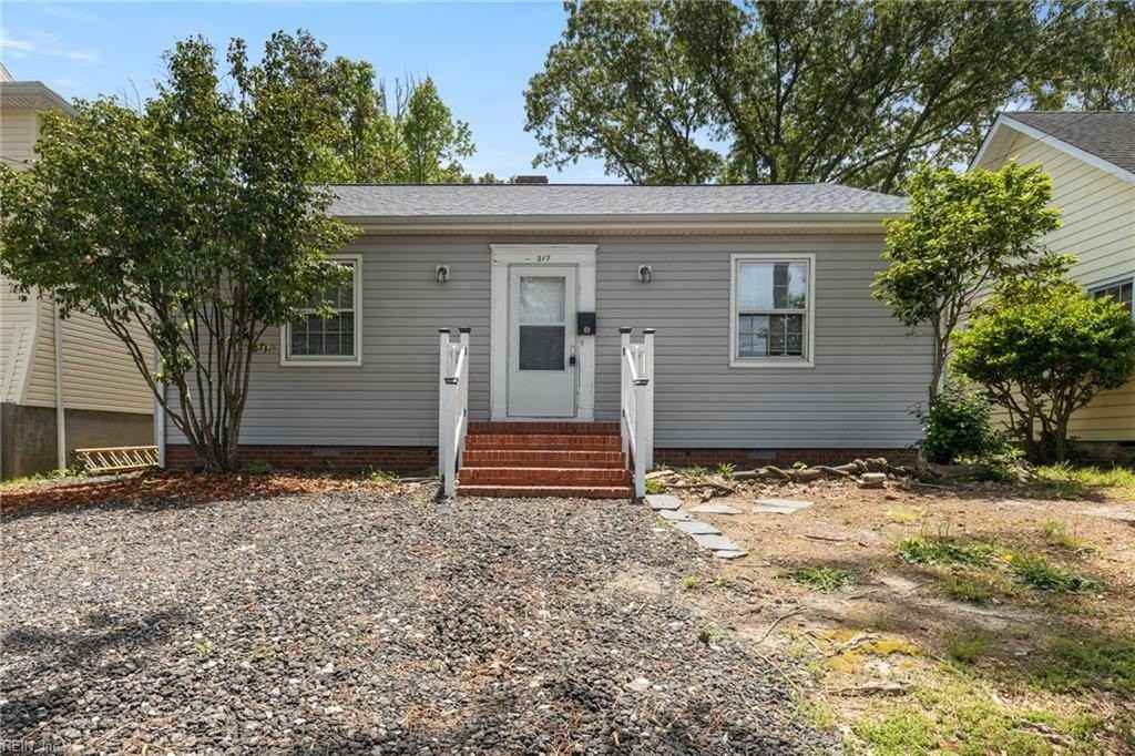 317 35th St - Photo 2 of 19