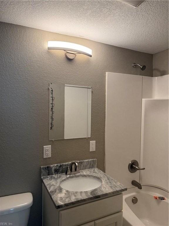 209 York Dr - Photo 7 of 11