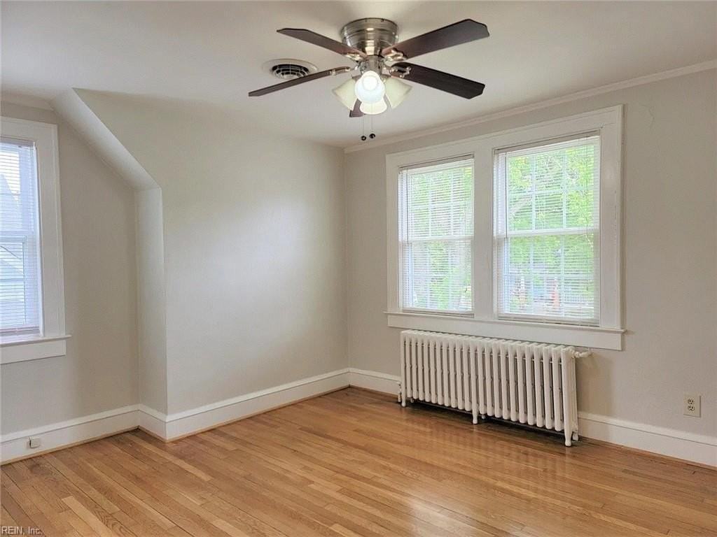 69 Greenbriar Ave - Photo 4 of 18