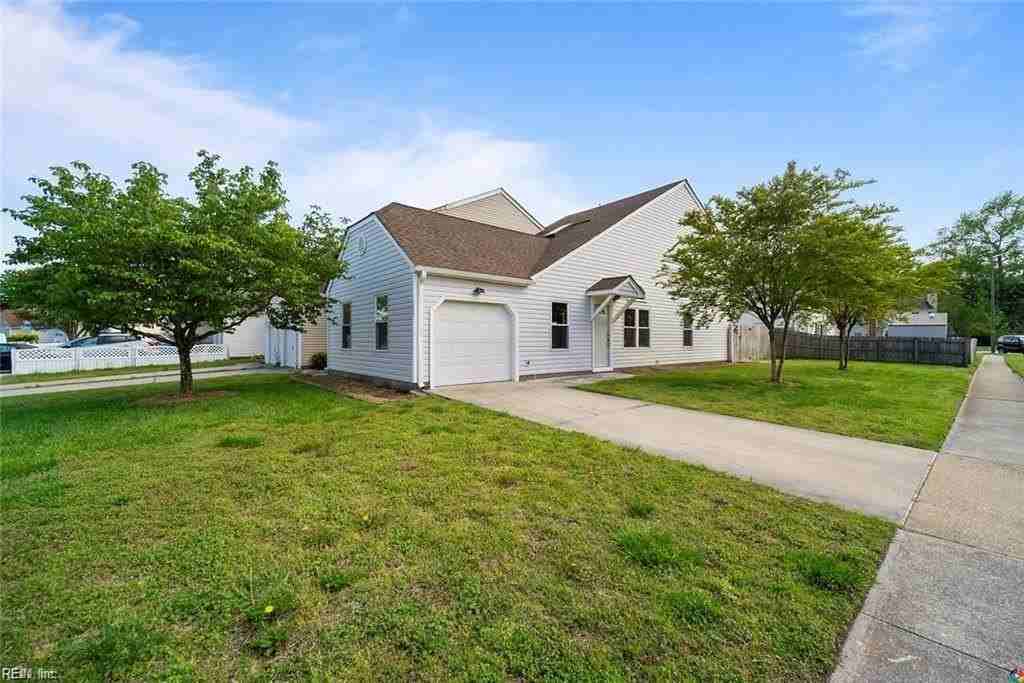 1254 Corkwood Cir - Photo 2 of 26