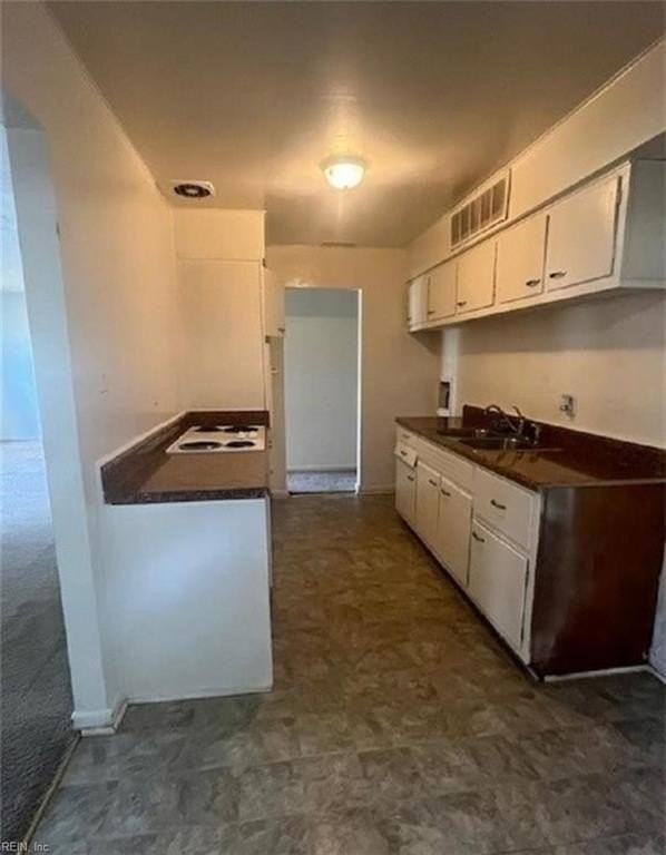3409 Raintree Rd - Photo 3 of 6