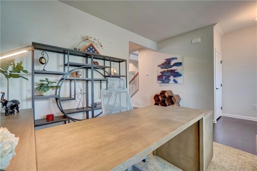 800 Corcormant Ln - Photo 5 of 44