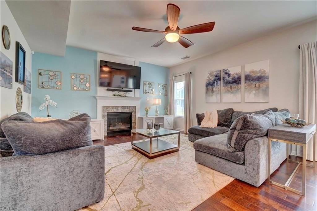 800 Corcormant Ln - Photo 7 of 44