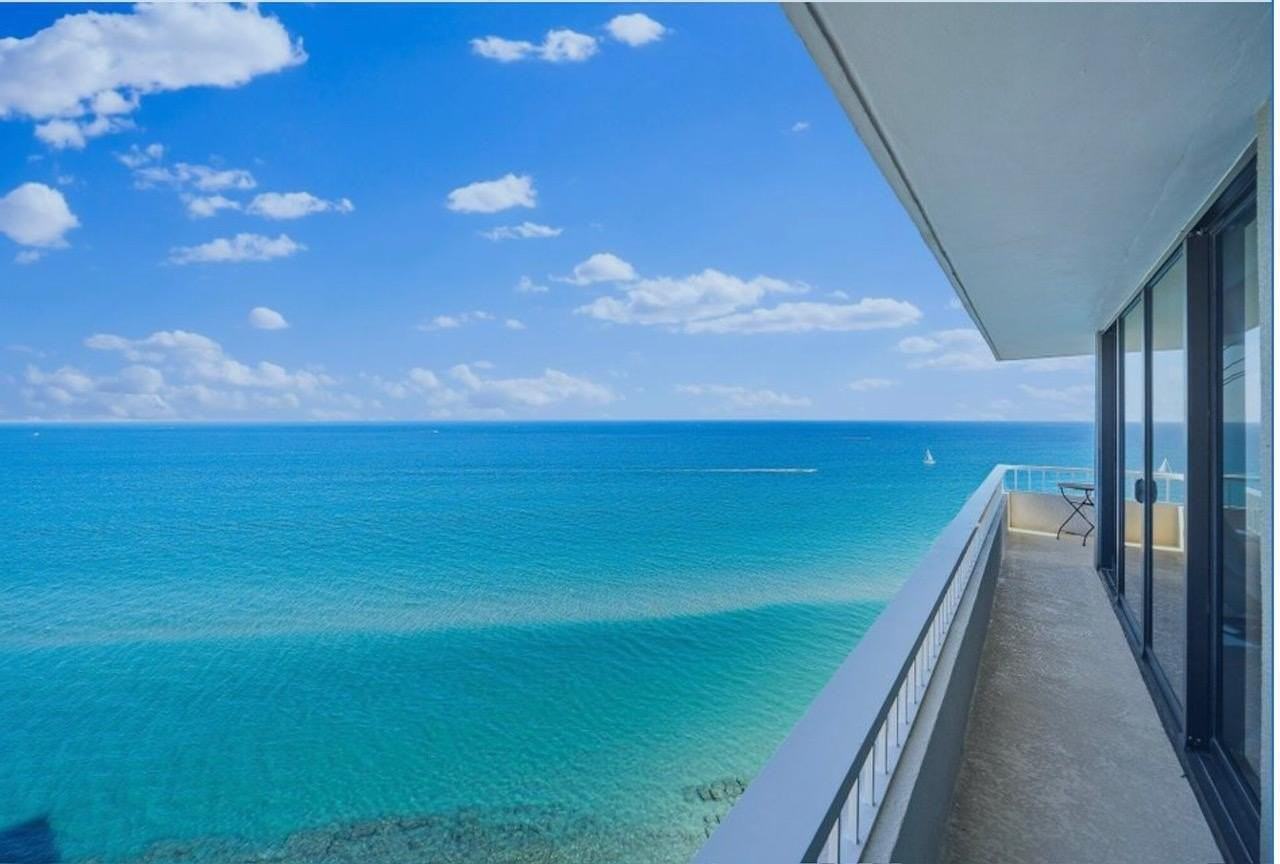 5540 N Ocean Dr #8C