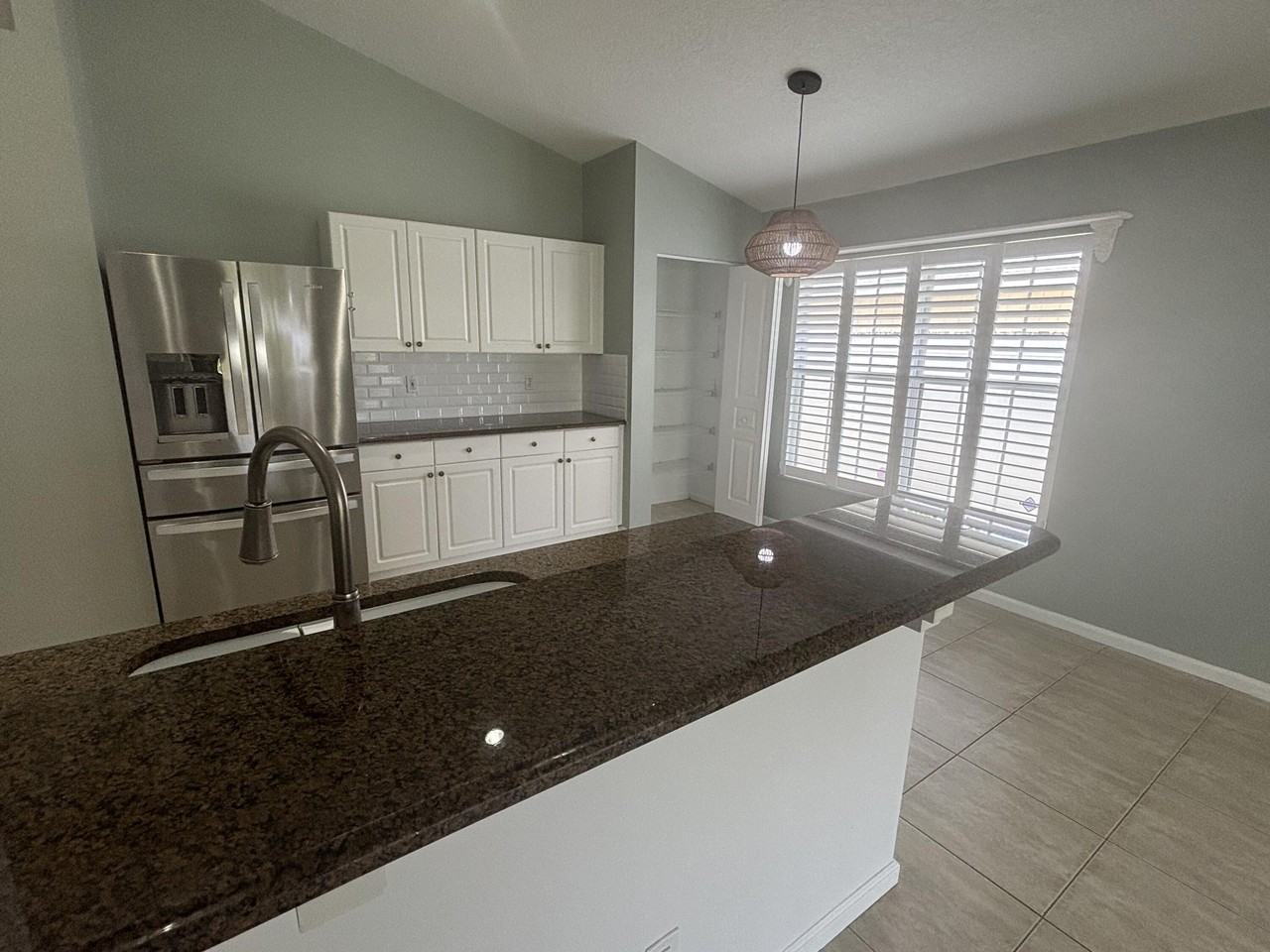 6366 Barbara St - Photo 7 of 18