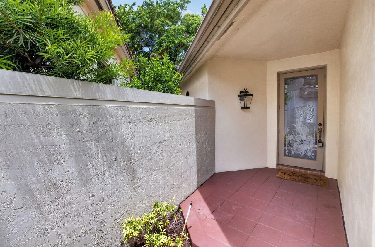 5183 Nw 26th Cir - Photo 6 of 50