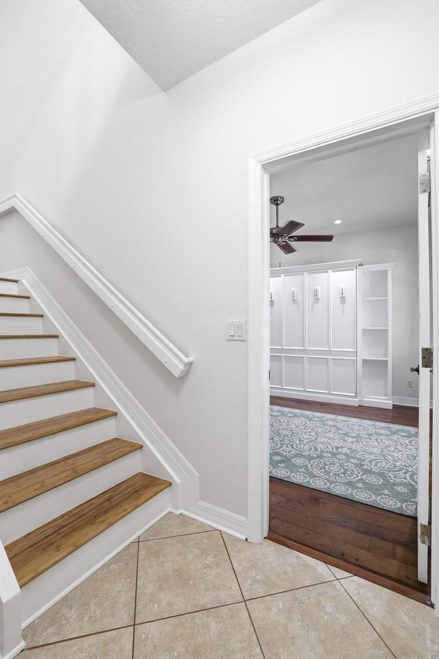 127 E Thatch Palm Cir - Photo 3 of 21