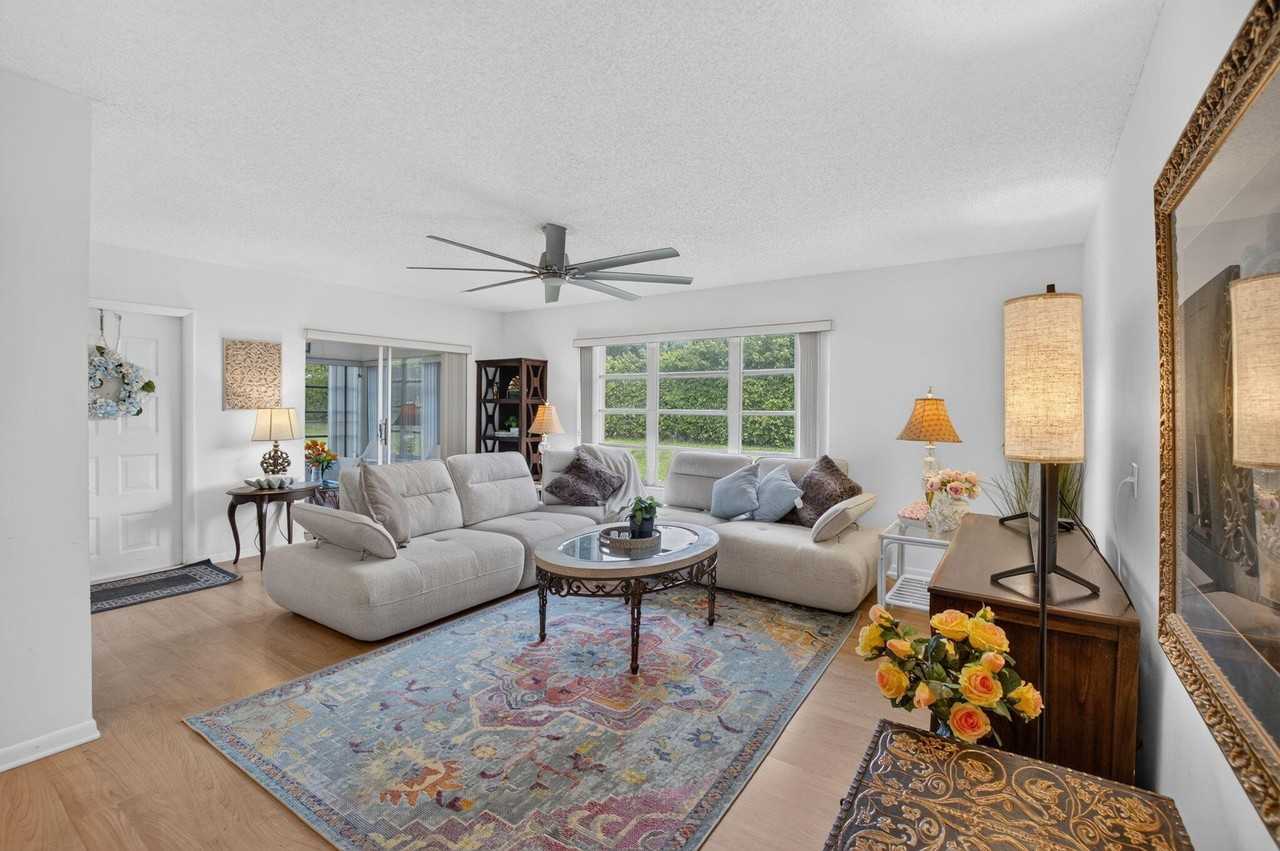 5037 Lakefront Blvd #A - Photo 7 of 35