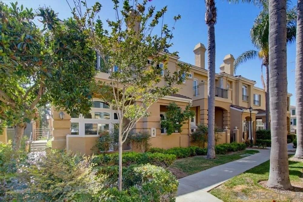 7130 Calabria Ct #E - Photo 7 of 50