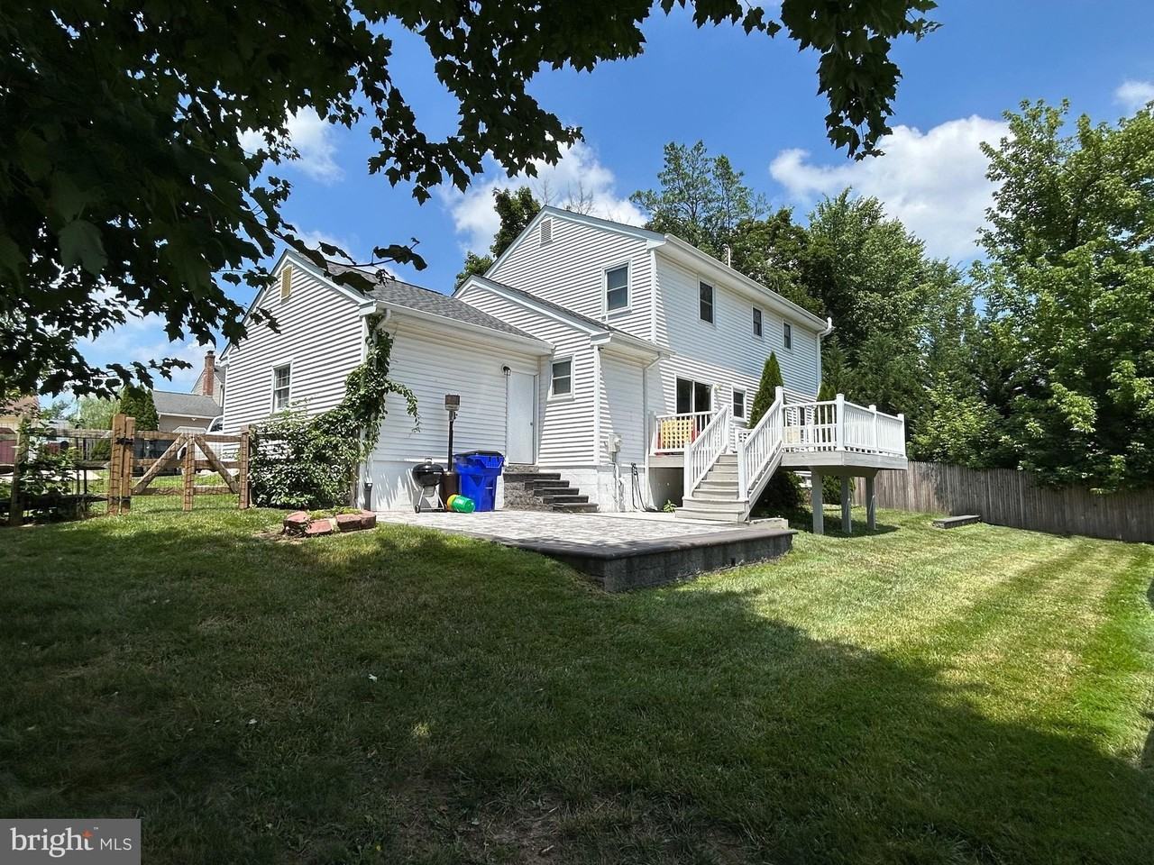 2425 Calf Run Dr - Photo 6 of 7