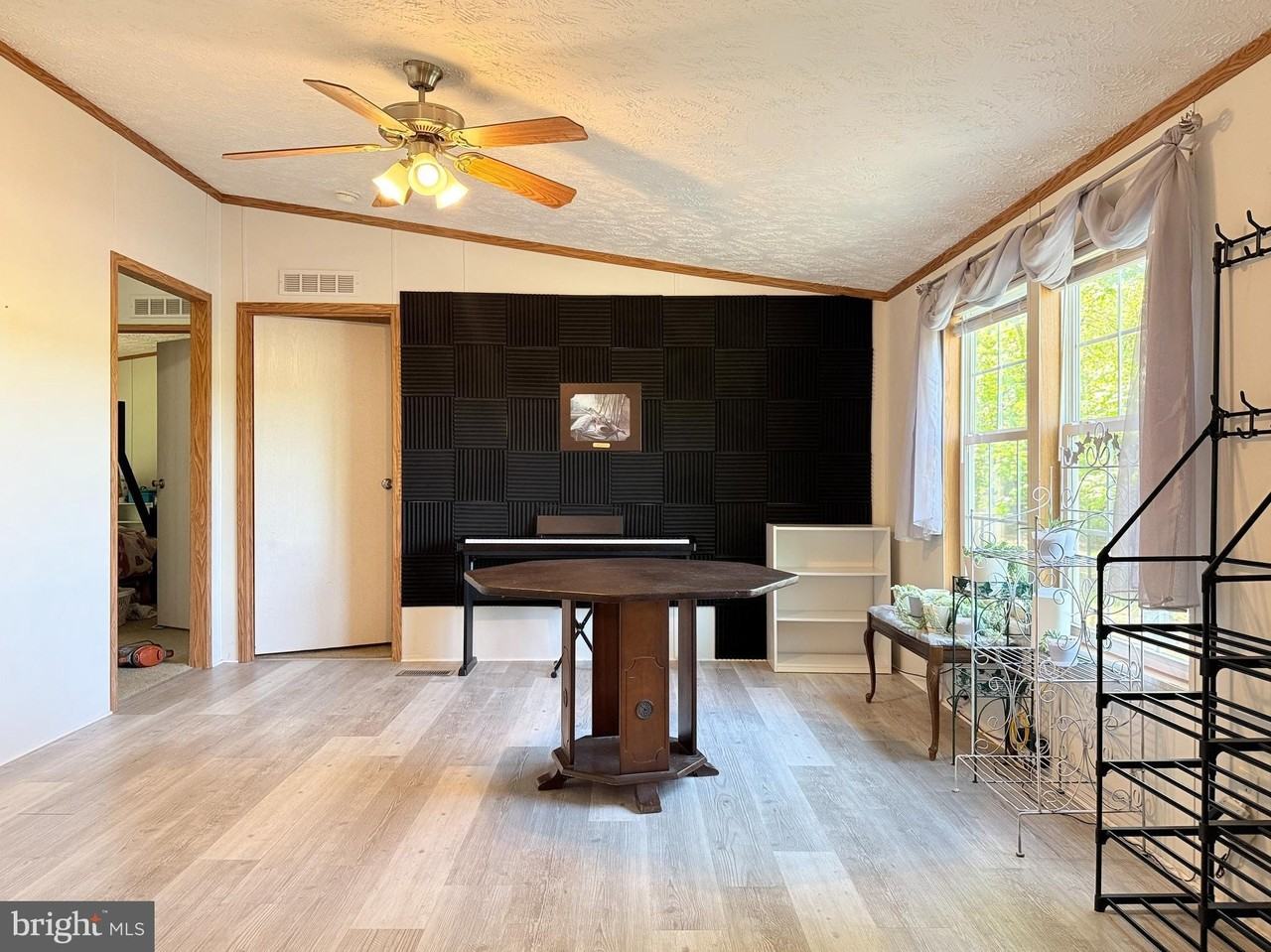 5000 Flyaway Ln - Photo 6 of 8