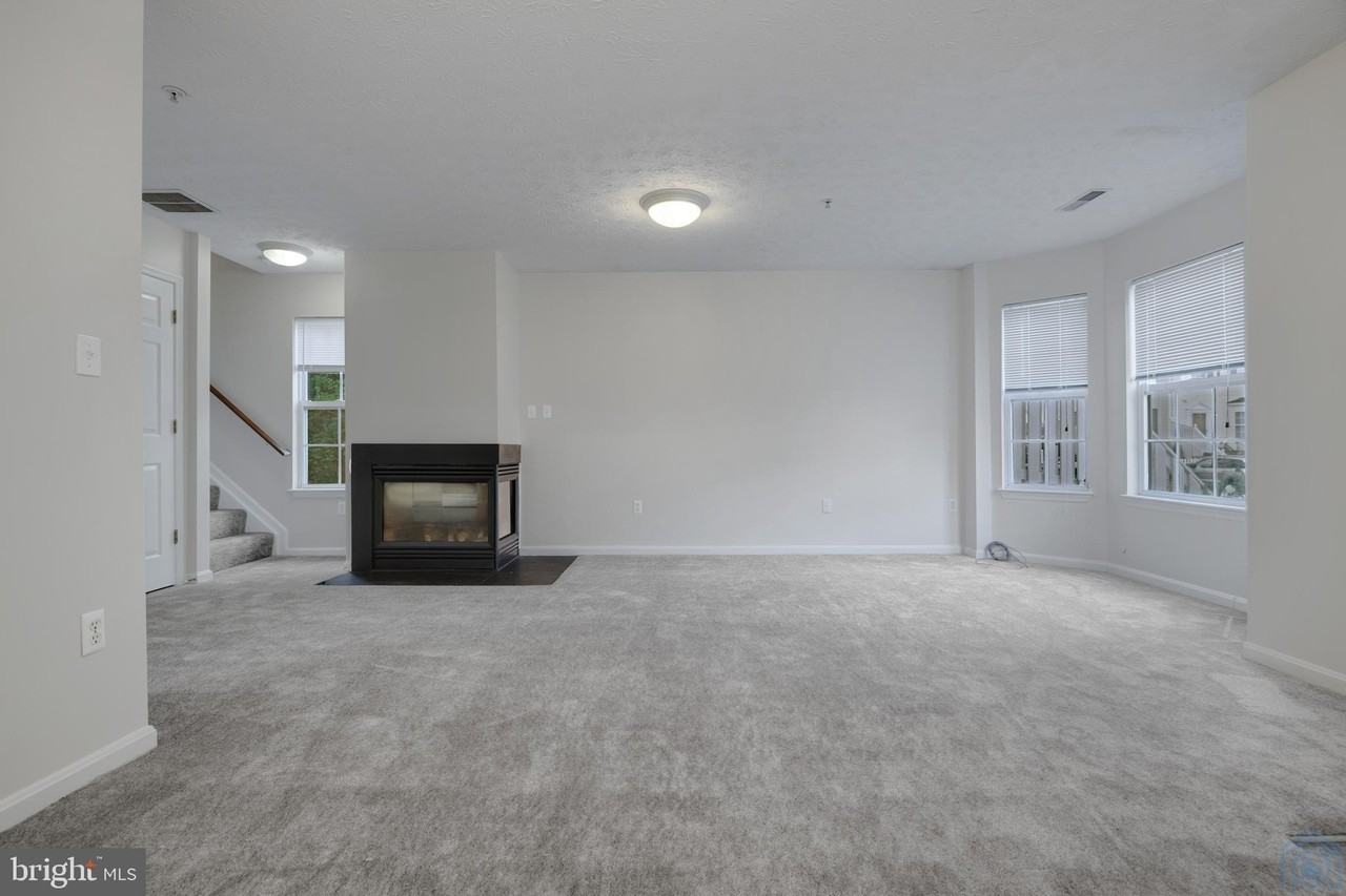50 Amberstone Ct Apt A #50A - Photo 3 of 18