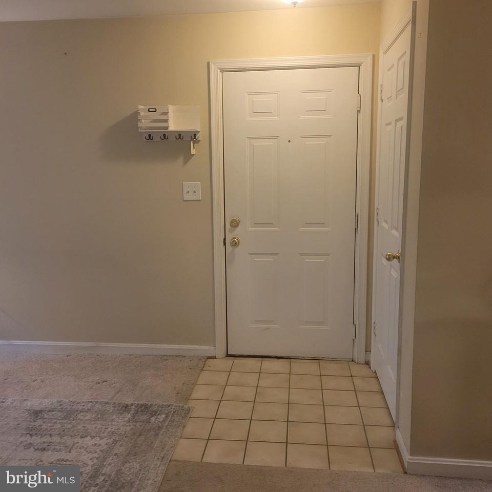 603B Admiral Dr #107 - Photo 2 of 13