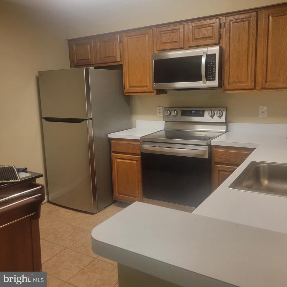 603B Admiral Dr #107 - Photo 6 of 13