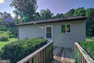 5105 Shore Dr - Photo 1 of 1